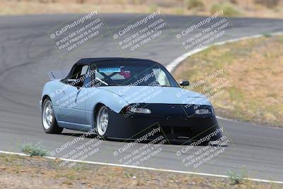 media/Jul-30-2022-Extreme Speed Twilight (Sat) [[245dd23dbe]]/Orange Inter Low/200PM Turn 11/